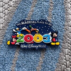 Disney World Magnet 2003 The Magical Place to Be! Mickey‎ Minnie Donald Goofy